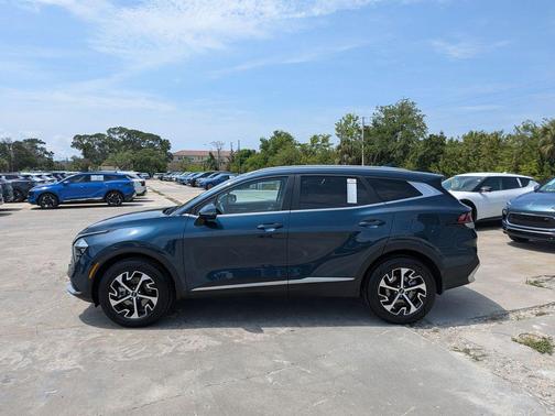 Blue 2023 Kia Sportage Hybrid EX