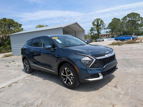 Blue 2023 Kia Sportage Hybrid EX