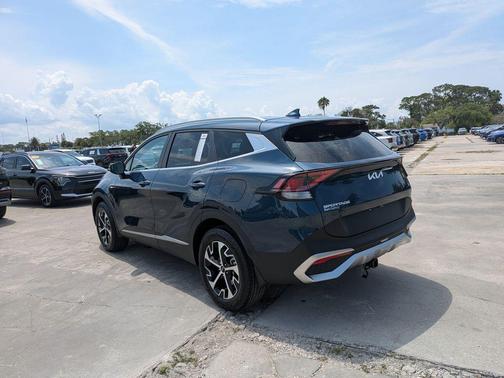 Blue 2023 Kia Sportage Hybrid EX