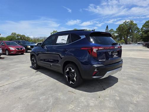 2025 Kia Seltos EX