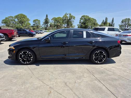 2024 Kia K5 GT-Line