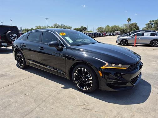 2024 Kia K5 GT-Line