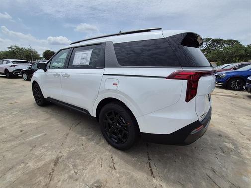 2025 Kia Carnival Hybrid SX