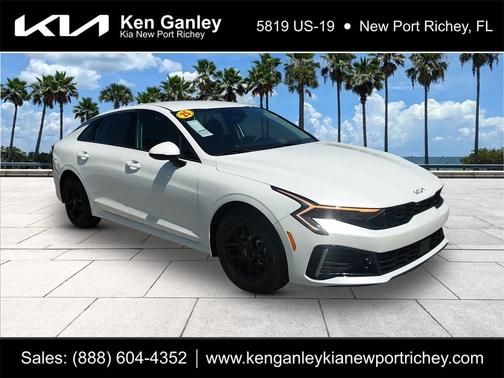 2025 Kia K5 LXS