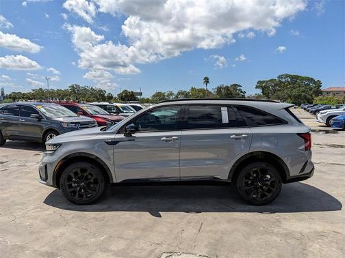 2023 Kia Sorento SX