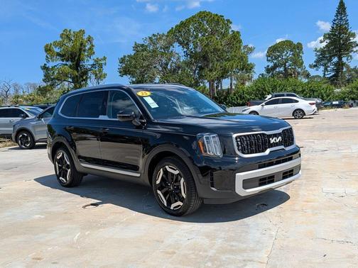Ebony Black 2025 Kia Telluride EX