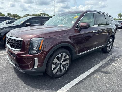 2022 Kia Telluride S