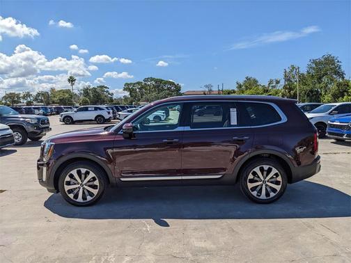 2022 Kia Telluride S