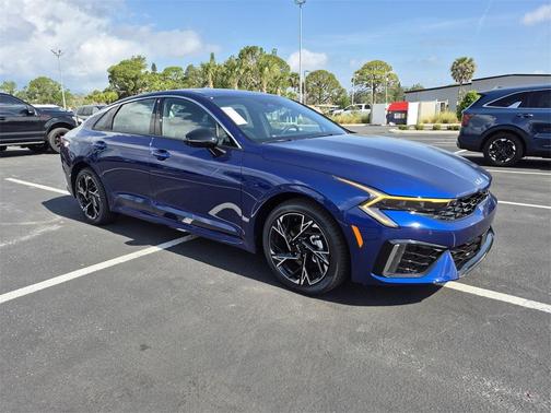 2025 Kia K5 GT-Line