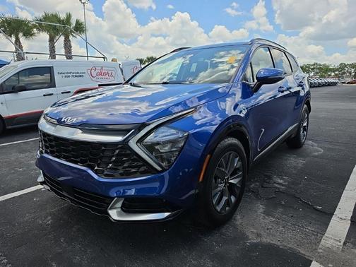 Sapphire Blue 2023 Kia Sportage SX