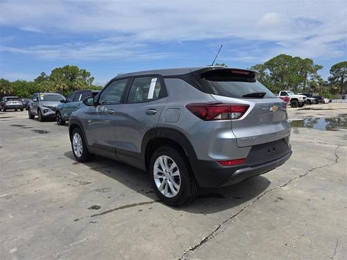 2023 Chevrolet Trailblazer LS