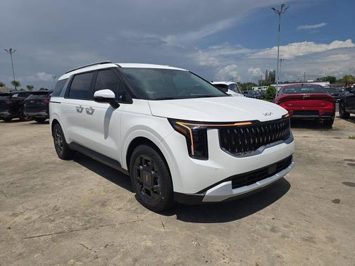 Snow White Pearl 2026 Kia Carnival Hybrid EX