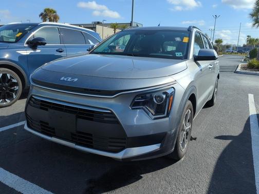2023 Kia Niro EX