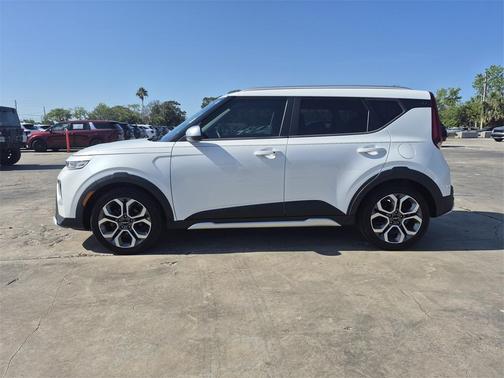 2022 Kia Soul X-Line