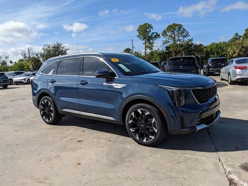 2025 Kia Sorento EX