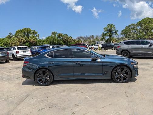 2023 Genesis G70 2.0T