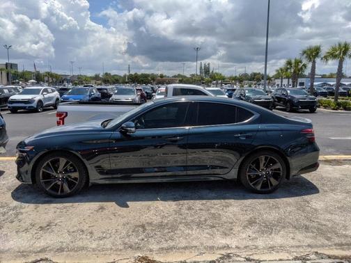 2023 Genesis G70 2.0T