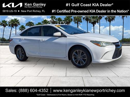 2016 Toyota Camry SE