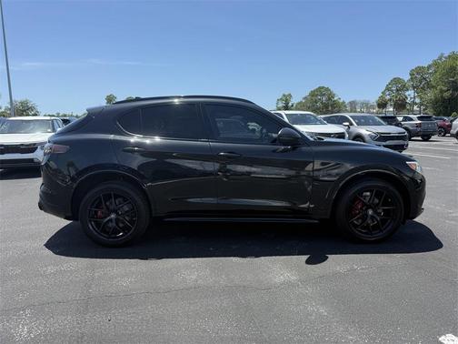 2021 Alfa Romeo Stelvio Ti Sport