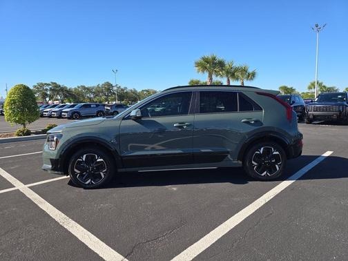 Green 2026 Kia Niro EV Wind