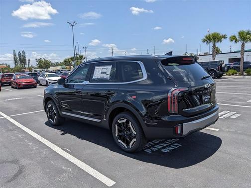 2025 Kia Telluride EX