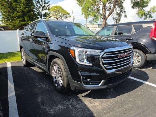 Ebony Twilight Metallic 2024 GMC Terrain SLT