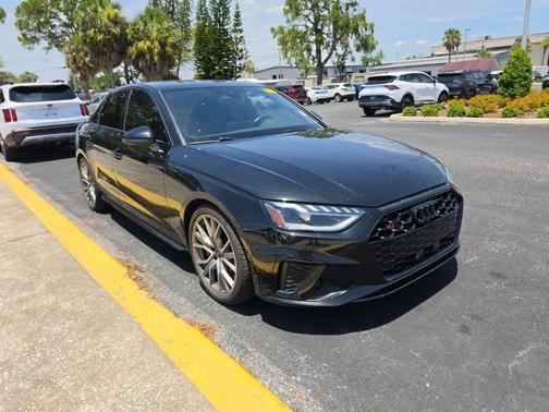 Mythos Black Metallic 2023 Audi S4 3.0T Premium Plus