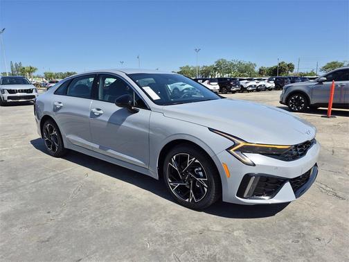 2025 Kia K5 GT-Line