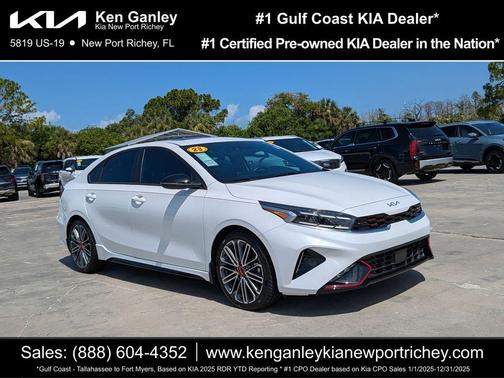 Snow White Pearl 2023 Kia Forte GT