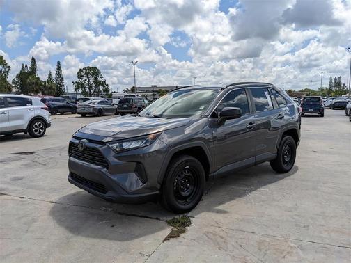 2021 Toyota RAV4 LE