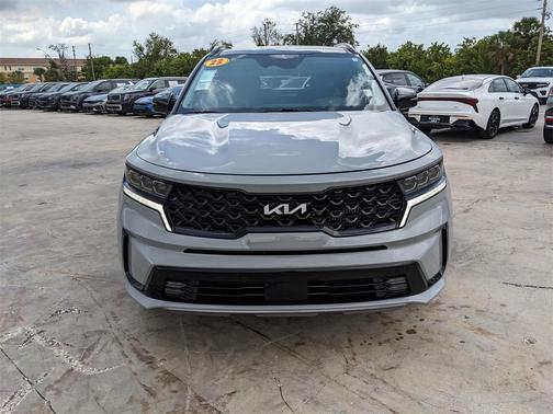2023 Kia Sorento SX