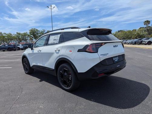Snow White Pearl 2026 Kia Sportage Hybrid X-Line