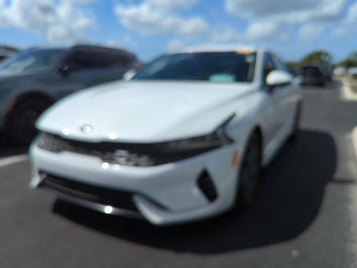 2021 Kia K5 LX