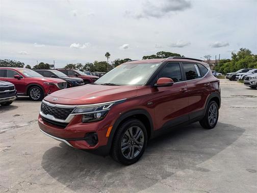 2021 Kia Seltos S