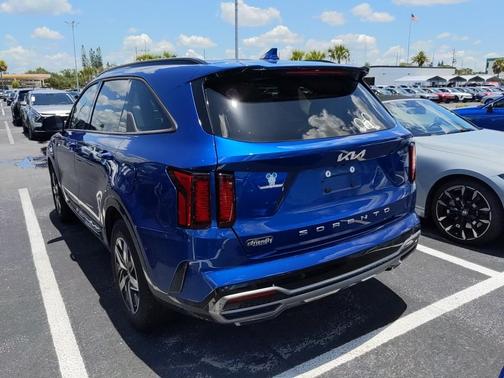 2022 Kia Sorento S