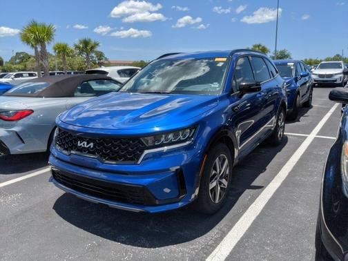 2022 Kia Sorento S