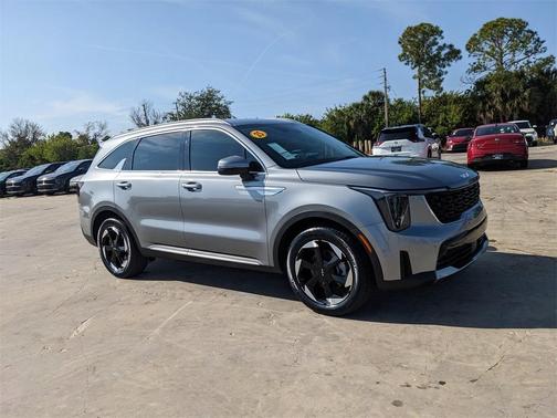 2025 Kia Sorento Hybrid EX