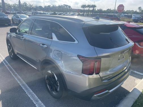 2025 Kia Sorento Hybrid EX