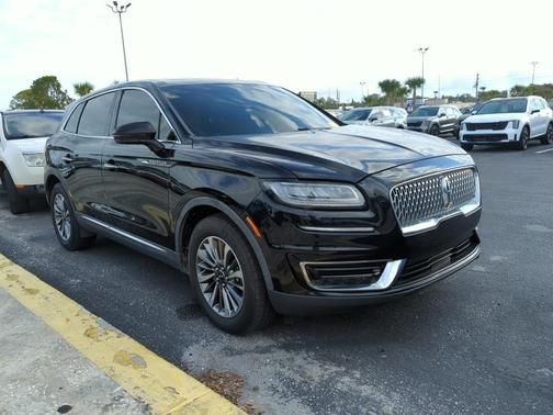 2020 Lincoln Nautilus Reserve