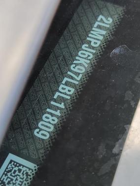 2020 Lincoln Nautilus Reserve