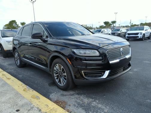 2020 Lincoln Nautilus Reserve