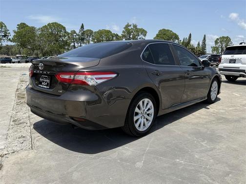 2018 Toyota Camry LE