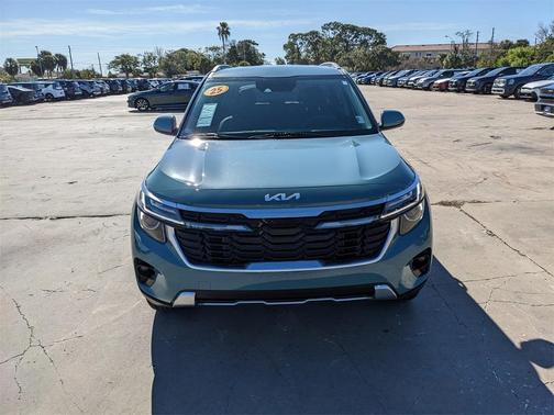 2025 Kia Seltos EX