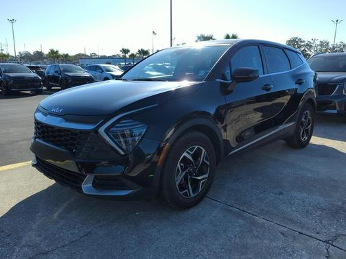 2024 Kia Sportage LX