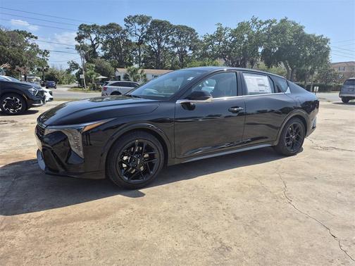 2025 Kia K4 GT-Line Turbo