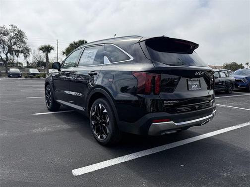 2025 Kia Sorento EX