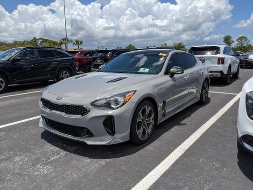 2021 Kia Stinger GT-Line