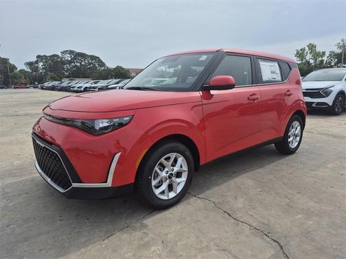2025 Kia Soul LX