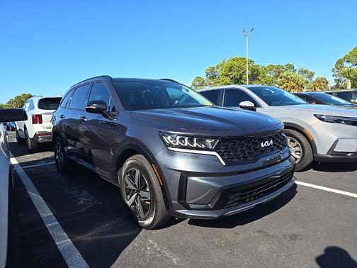 2023 Kia Sorento S