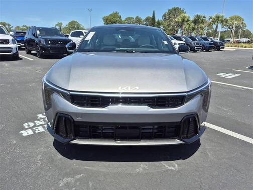 2025 Kia K4 GT-Line Turbo